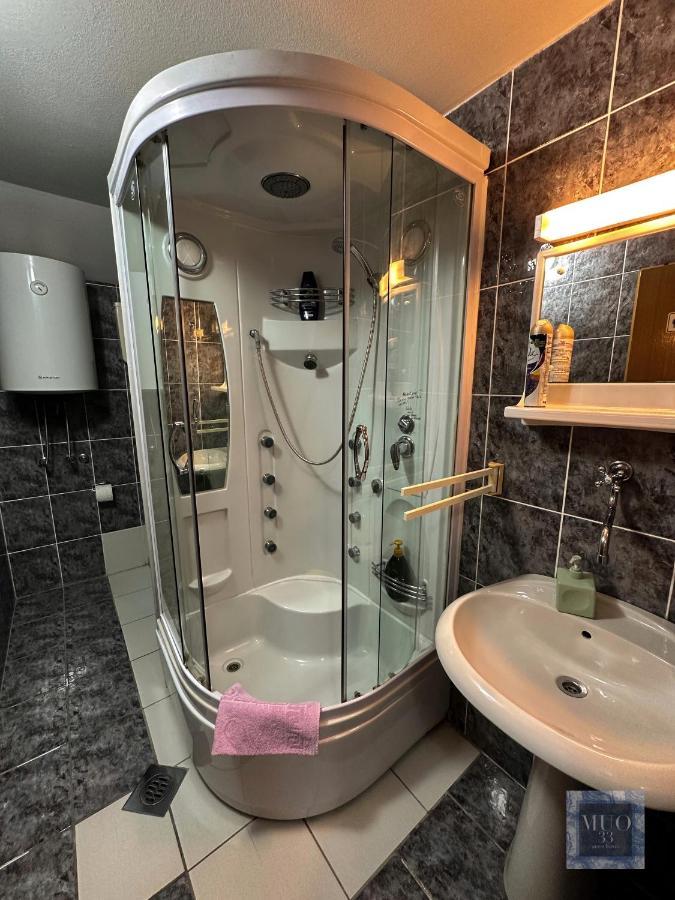 Muo 33 Apartments Kotor Zewnętrze zdjęcie